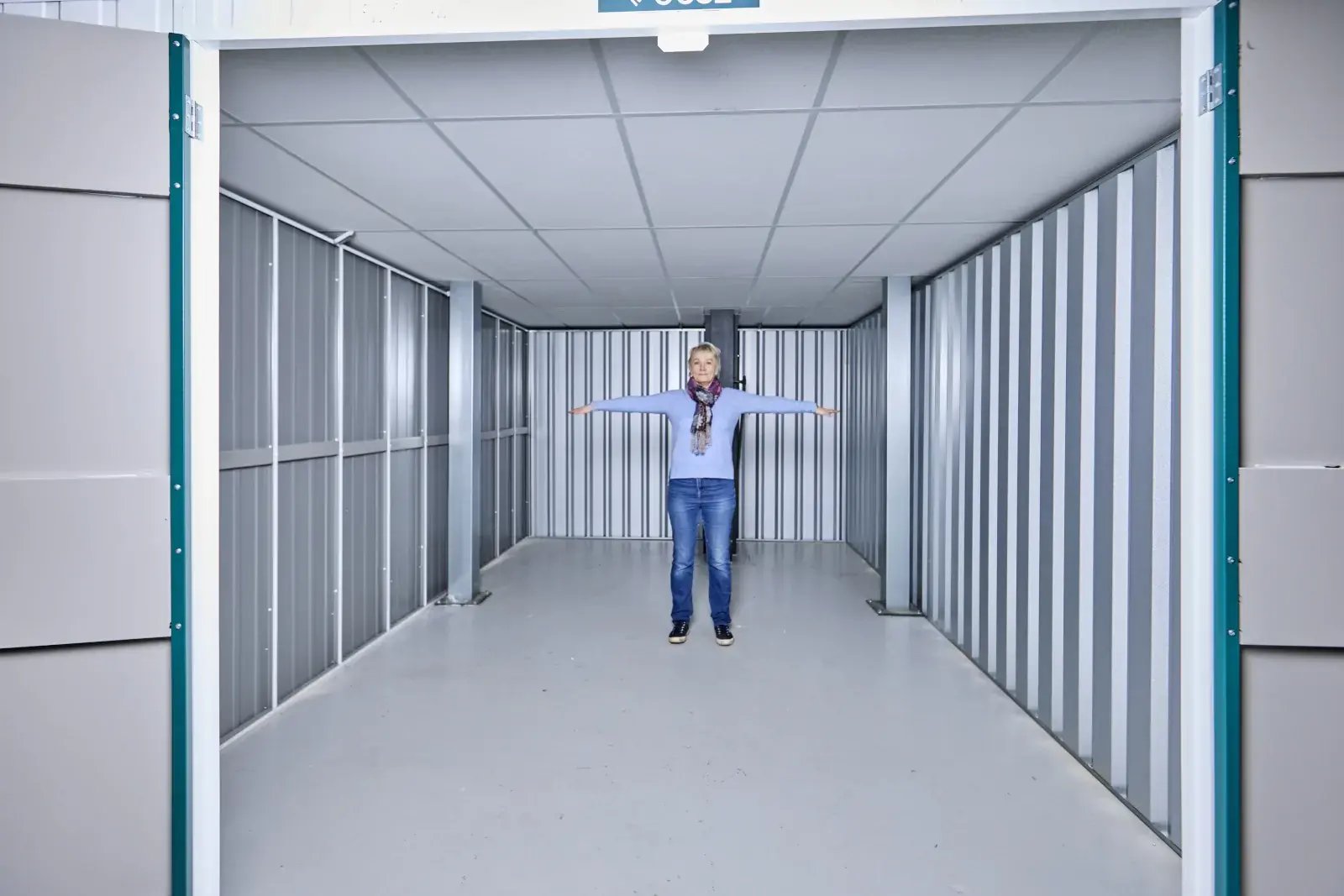 the-place-4-self-storage-200sqft-storage-unit-1600x1067