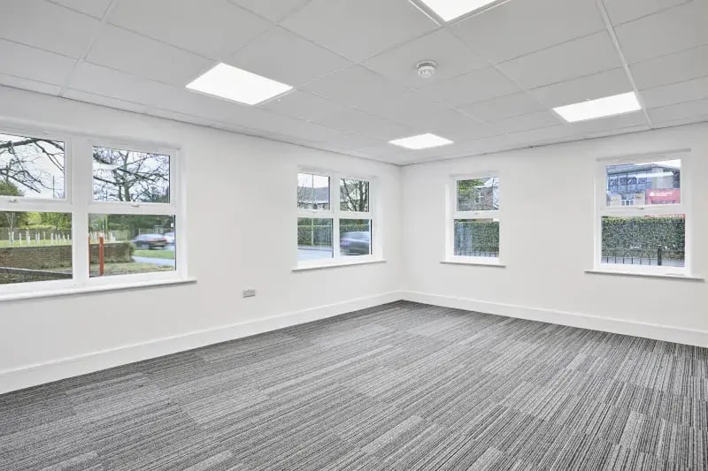 the-place-4-offices-petersfield-bright-and-modern-professional-office-space-to-hire-800x533