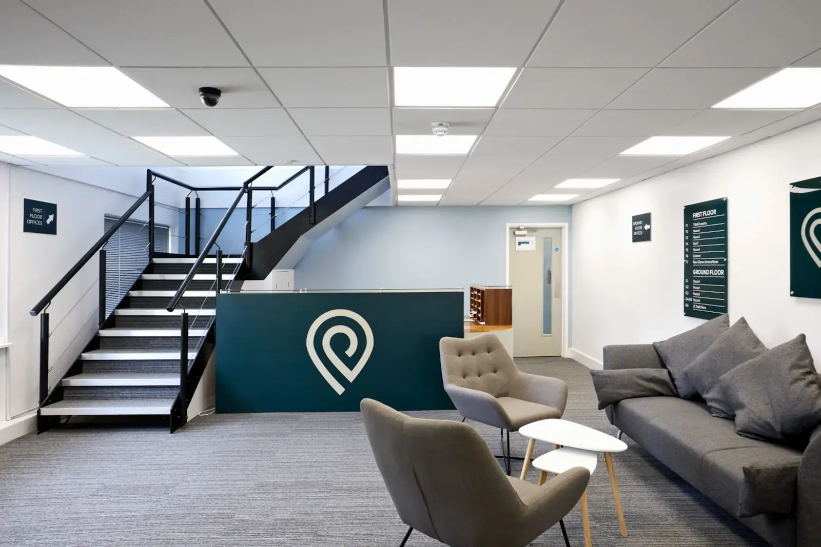 the-place-4-offices-alton-office-space-entrance-lobby-1600x1067