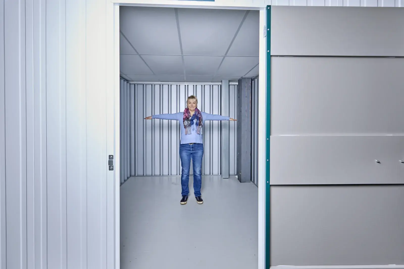 the-place-4-self-storage-100sqft-storage-unit-1600x1067
