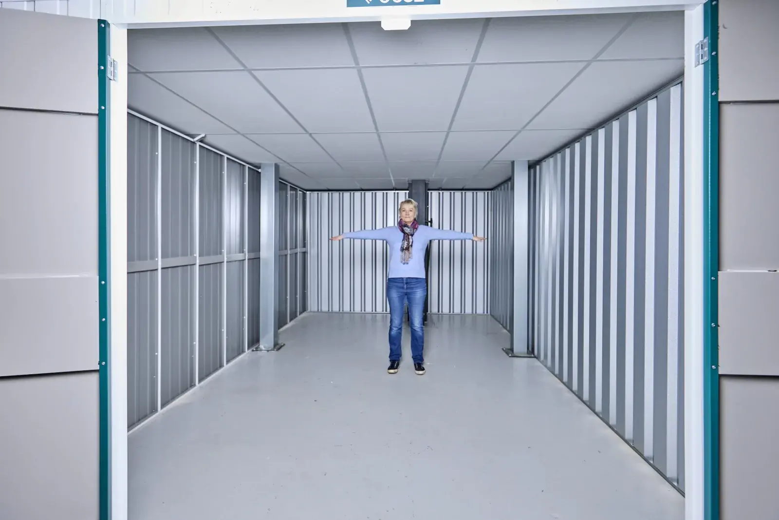 the-place-4-self-storage-200sqft-storage-unit-1600x1067