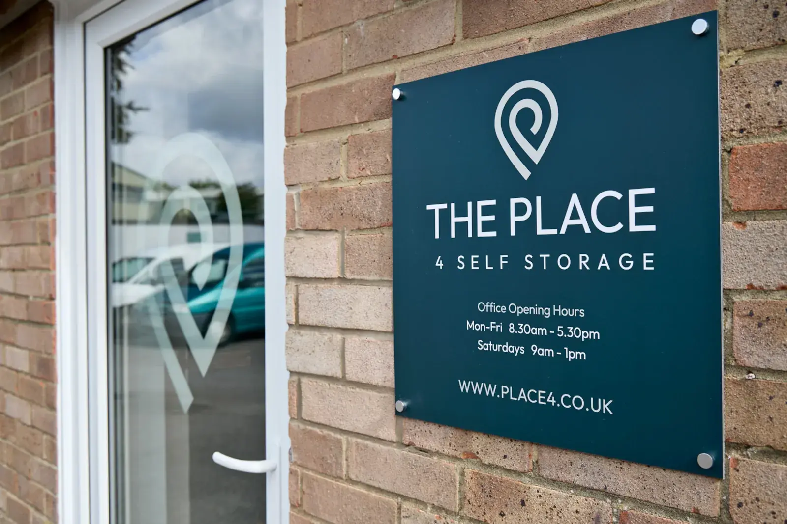 the-place-4-self-storage-alton-storage-unit-space-branded-entrance-1600x1067