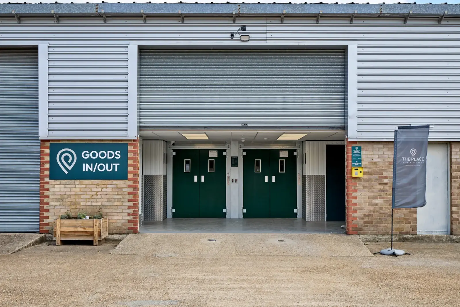 the-place-4-self-storage-alton-storage-unit-space-self-store-entrance-1600x1067