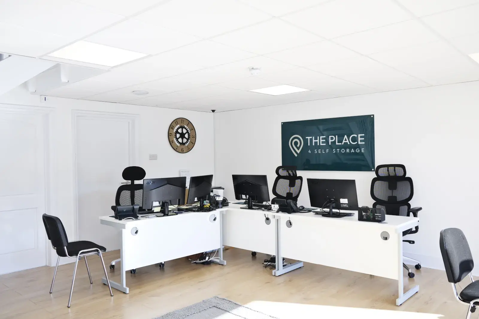 the-place-4-self-storage-lobby-desks-1600x1067