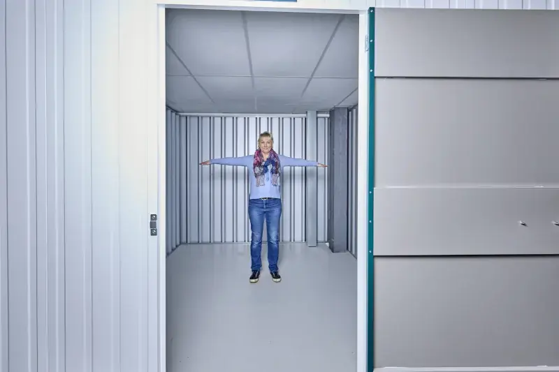 the-place-4-self-storage-100sqft-storage-unit-800x533