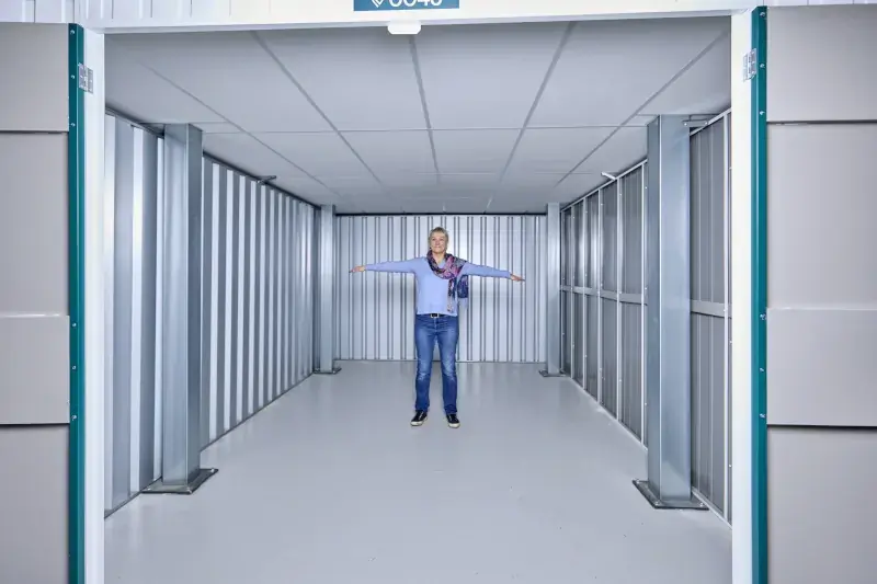 the-place-4-self-storage-175sqft-storage-unit-800x533